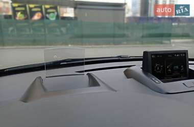 Позашляховик / Кросовер Peugeot 3008 2014 в 