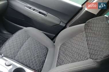 Позашляховик / Кросовер Peugeot 3008 2014 в 