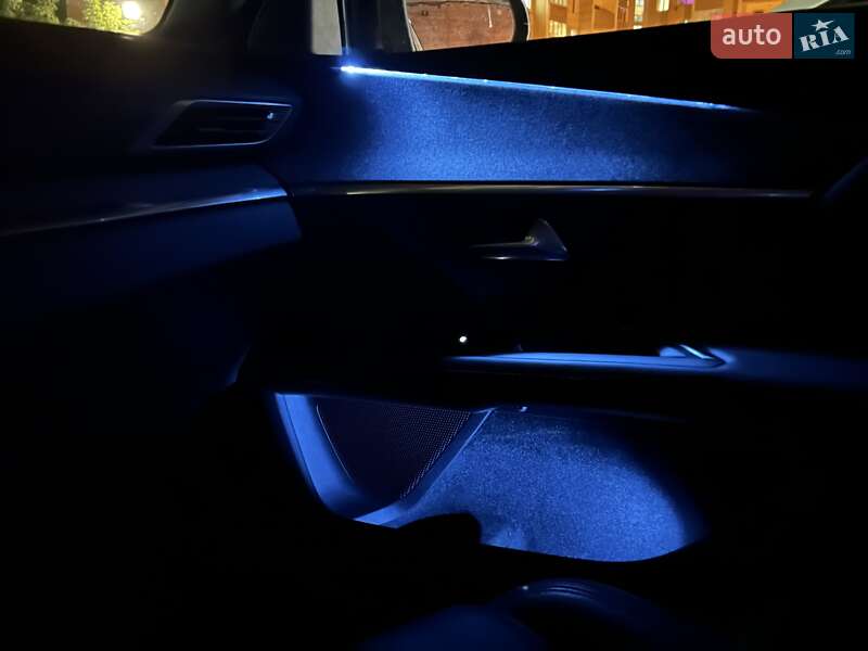 Позашляховик / Кросовер Peugeot 3008 2017 в Києві фото 53 Позашляховик / Кросовер Peugeot 3008 2017 в Києві