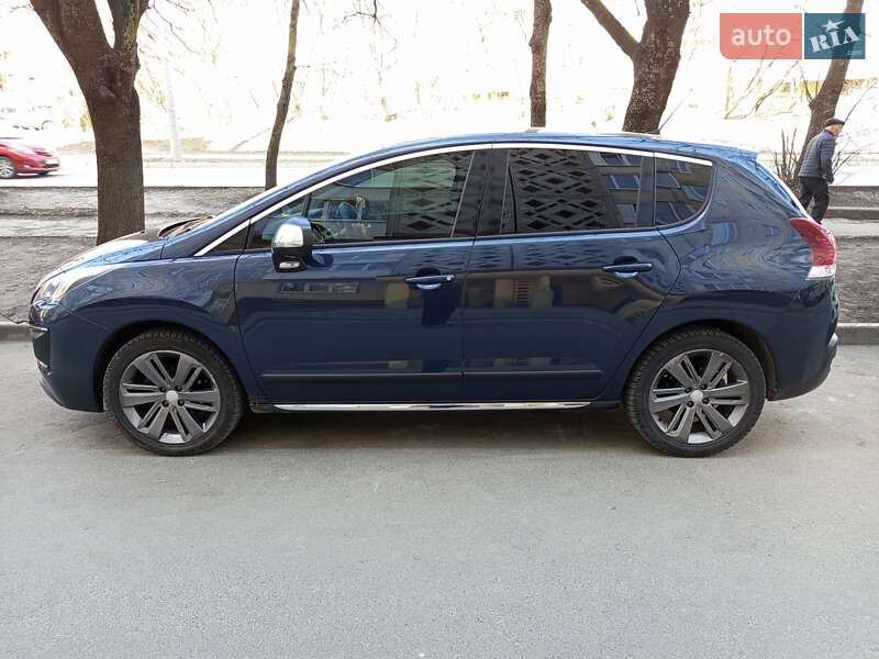 Позашляховик / Кросовер Peugeot 3008 2015 в 