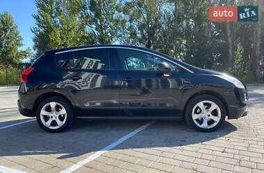 Внедорожник / Кроссовер Peugeot 3008 2012 в Луцке