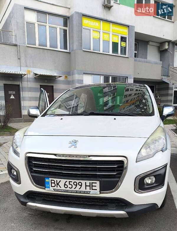 Внедорожник / Кроссовер Peugeot 3008 2013 в Киеве