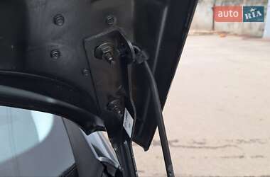 Позашляховик / Кросовер Peugeot 3008 2012 в 