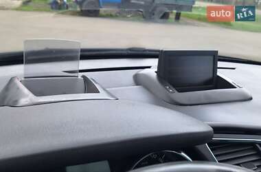 Позашляховик / Кросовер Peugeot 3008 2012 в 
