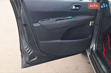 Позашляховик / Кросовер Peugeot 3008 2012 в 