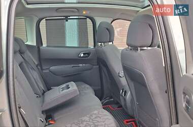 Позашляховик / Кросовер Peugeot 3008 2012 в 