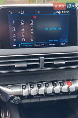 Внедорожник / Кроссовер Peugeot 3008 2019 в 