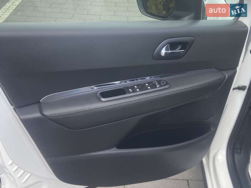 Внедорожник / Кроссовер Peugeot 3008 2014 в Стрые