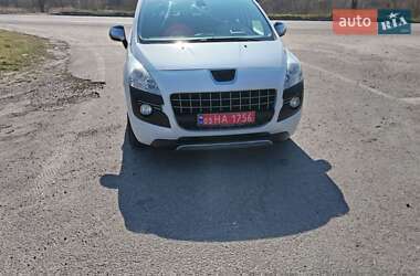 Позашляховик / Кросовер Peugeot 3008 2010 в 