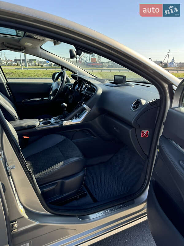 Позашляховик / Кросовер Peugeot 3008 2014 в Львові