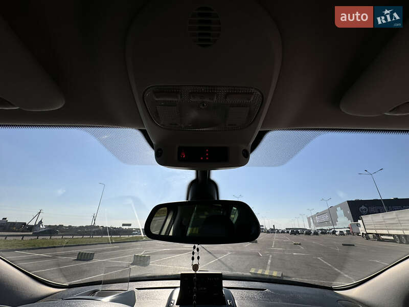 Позашляховик / Кросовер Peugeot 3008 2014 в Львові