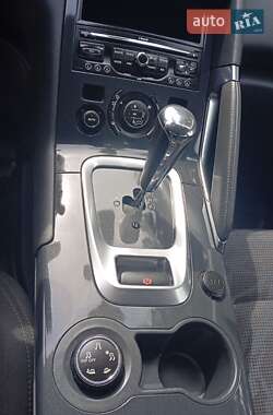 Внедорожник / Кроссовер Peugeot 3008 2010 в 