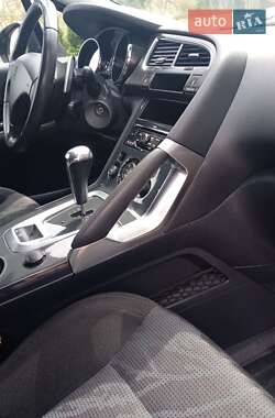 Внедорожник / Кроссовер Peugeot 3008 2010 в 