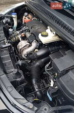 Внедорожник / Кроссовер Peugeot 3008 2010 в 