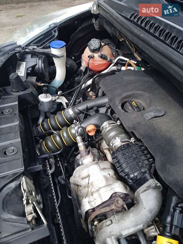 Позашляховик / Кросовер Peugeot 3008 2010 в Рівному