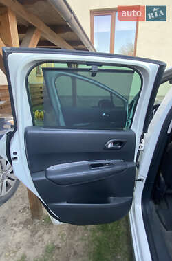 Внедорожник / Кроссовер Peugeot 3008 2011 в 