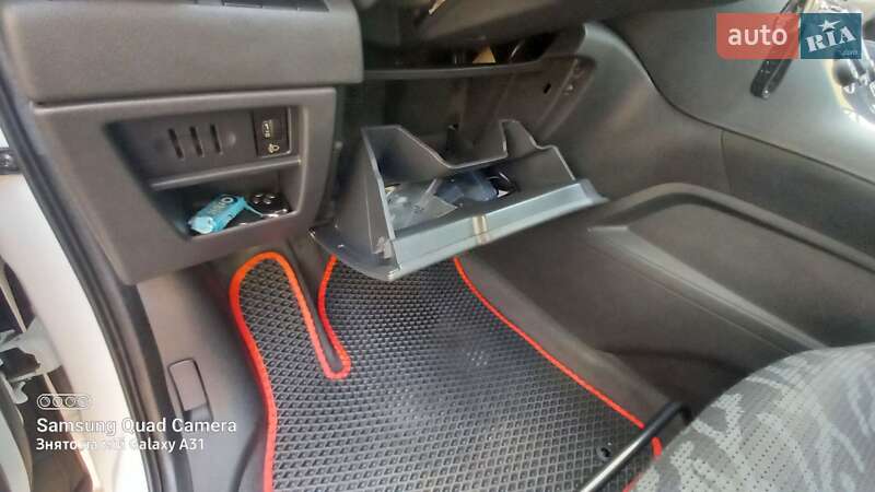 Внедорожник / Кроссовер Peugeot 3008 2012 в Львове