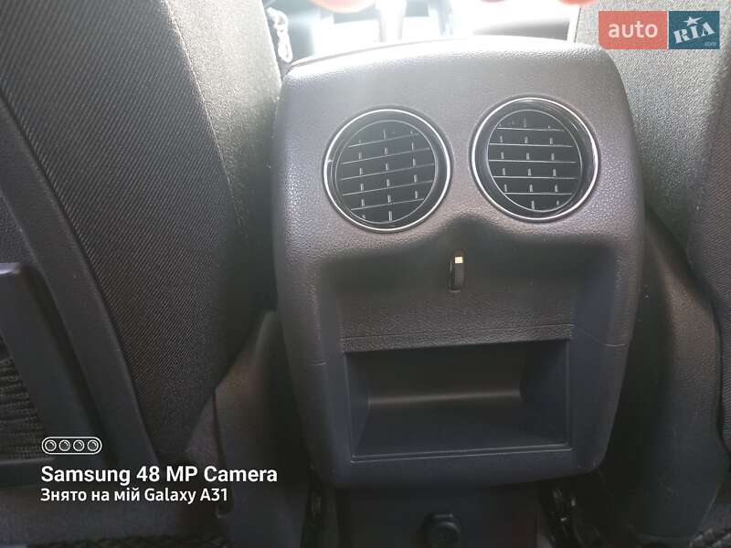 Внедорожник / Кроссовер Peugeot 3008 2012 в Львове