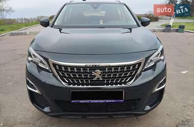 Позашляховик / Кросовер Peugeot 3008 2020 в 