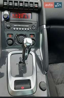 Внедорожник / Кроссовер Peugeot 3008 2011 в 
