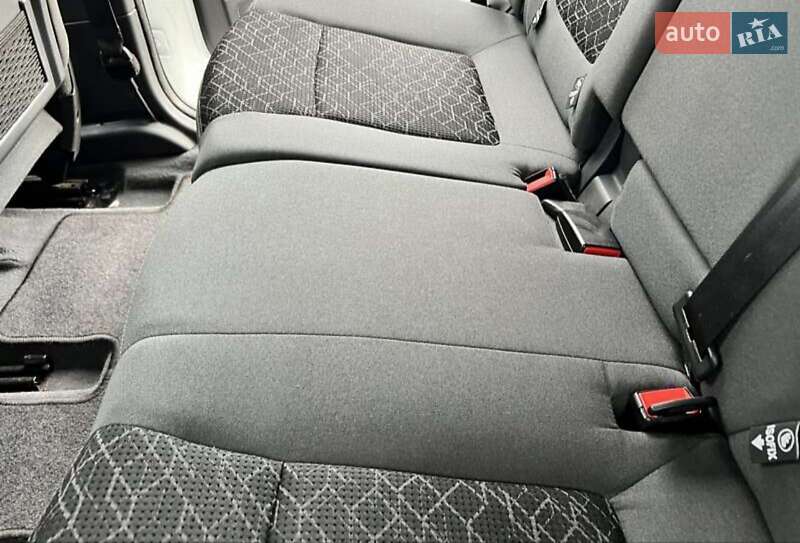 Внедорожник / Кроссовер Peugeot 3008 2015 в Ровно