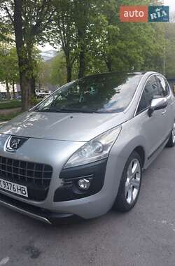 Внедорожник / Кроссовер Peugeot 3008 2010 в 