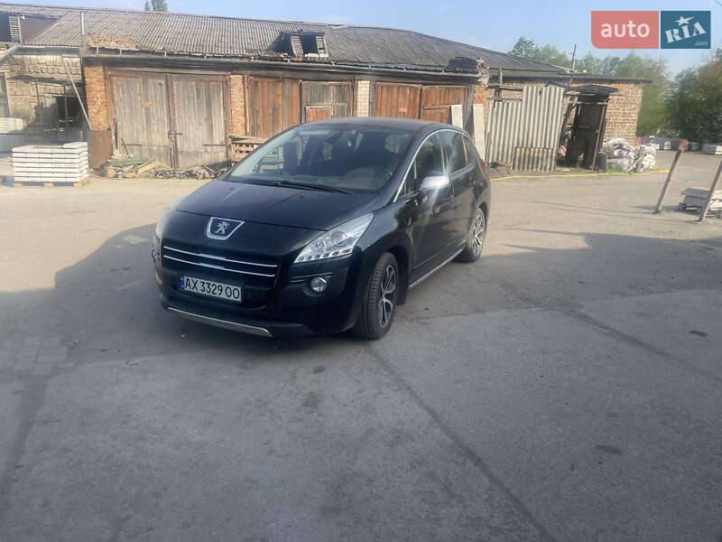 Позашляховик / Кросовер Peugeot 3008 2013 в 