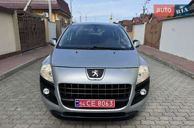 Внедорожник / Кроссовер Peugeot 3008 2013 в 