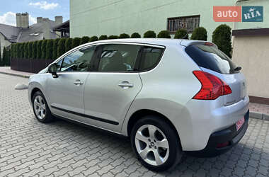 Внедорожник / Кроссовер Peugeot 3008 2013 в 