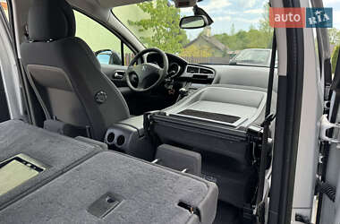 Внедорожник / Кроссовер Peugeot 3008 2013 в 