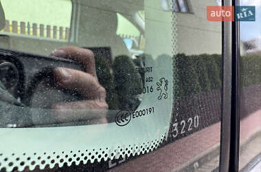 Внедорожник / Кроссовер Peugeot 3008 2013 в 