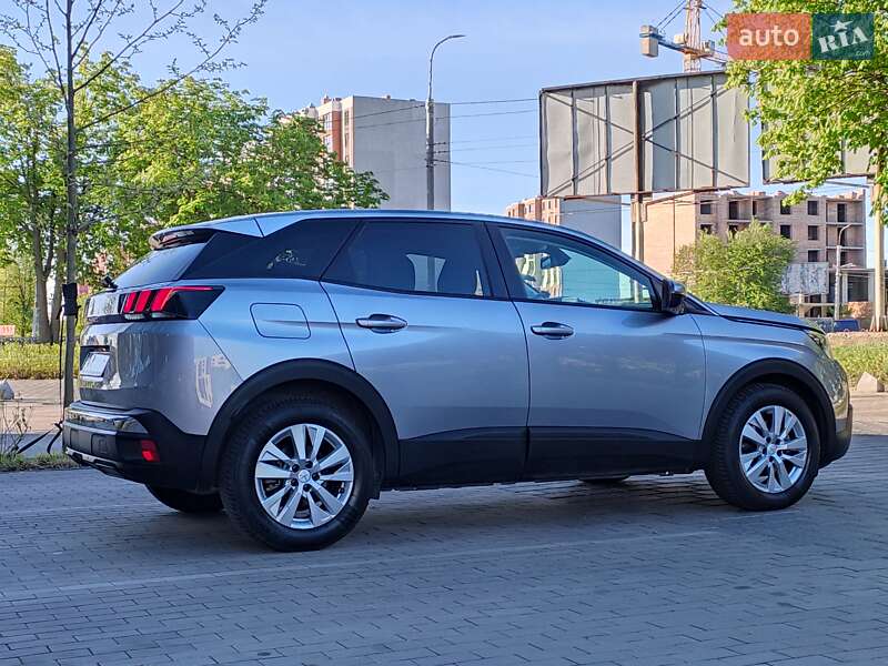 Позашляховик / Кросовер Peugeot 3008 2019 в Рівному