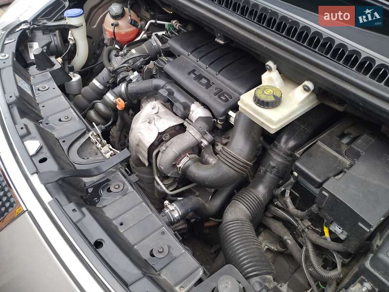 Внедорожник / Кроссовер Peugeot 3008 2010 в Костополе