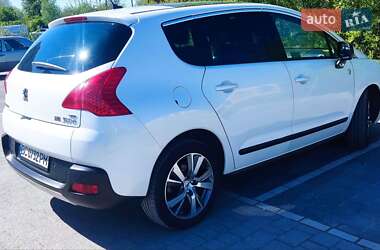 Внедорожник / Кроссовер Peugeot 3008 2013 в 