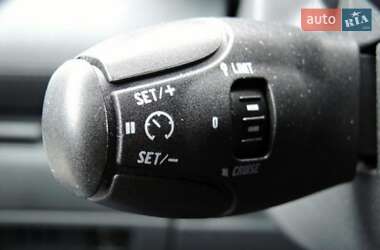 Внедорожник / Кроссовер Peugeot 3008 2013 в 