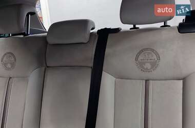 Внедорожник / Кроссовер Peugeot 3008 2013 в 