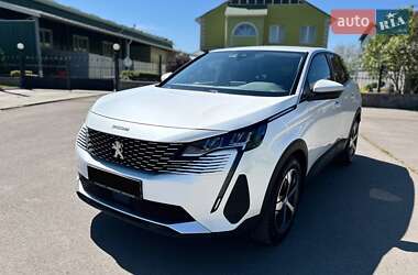 Внедорожник / Кроссовер Peugeot 3008 2021 в 