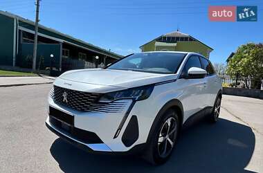 Внедорожник / Кроссовер Peugeot 3008 2021 в 