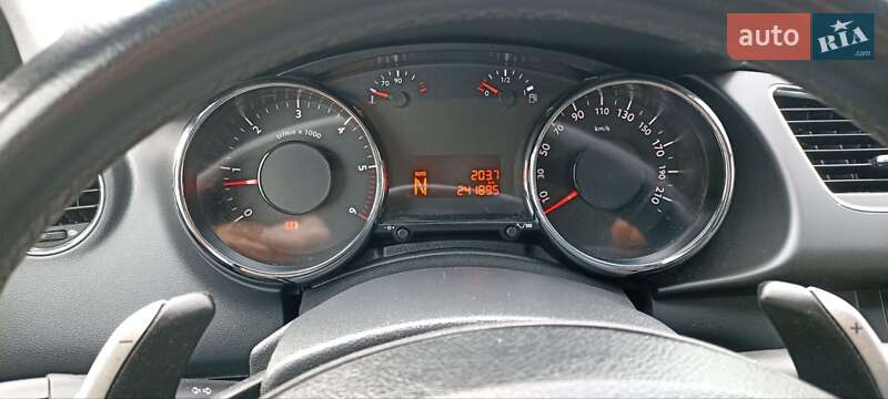Позашляховик / Кросовер Peugeot 3008 2010 в Рівному