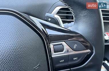 Внедорожник / Кроссовер Peugeot 3008 2022 в 
