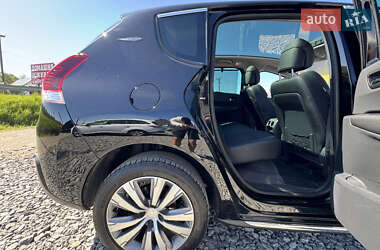 Позашляховик / Кросовер Peugeot 3008 2014 в 