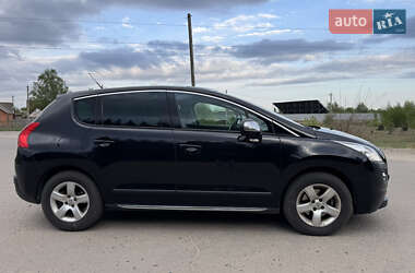Позашляховик / Кросовер Peugeot 3008 2011 в 