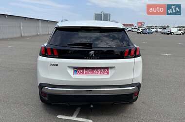 Позашляховик / Кросовер Peugeot 3008 2019 в 