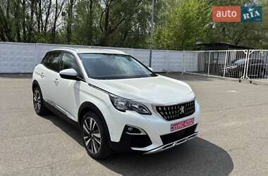 Позашляховик / Кросовер Peugeot 3008 2019 в 