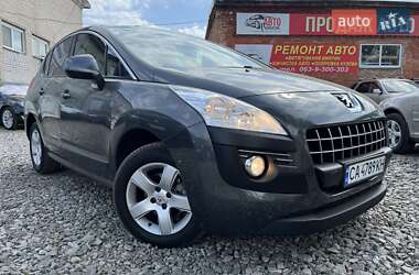 Позашляховик / Кросовер Peugeot 3008 2012 в 