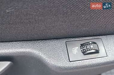 Позашляховик / Кросовер Peugeot 3008 2013 в 