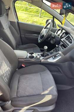 Внедорожник / Кроссовер Peugeot 3008 2010 в 