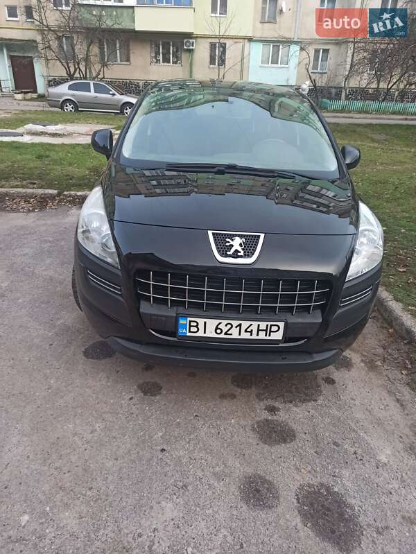 Позашляховик / Кросовер Peugeot 3008 2009 в Полтаві