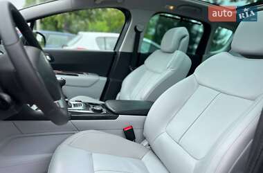 Позашляховик / Кросовер Peugeot 3008 2011 в 