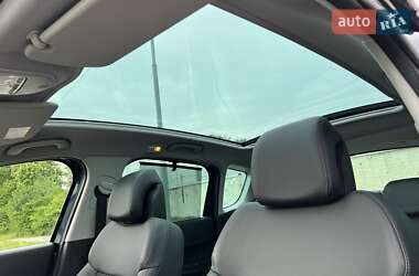 Внедорожник / Кроссовер Peugeot 3008 2015 в 